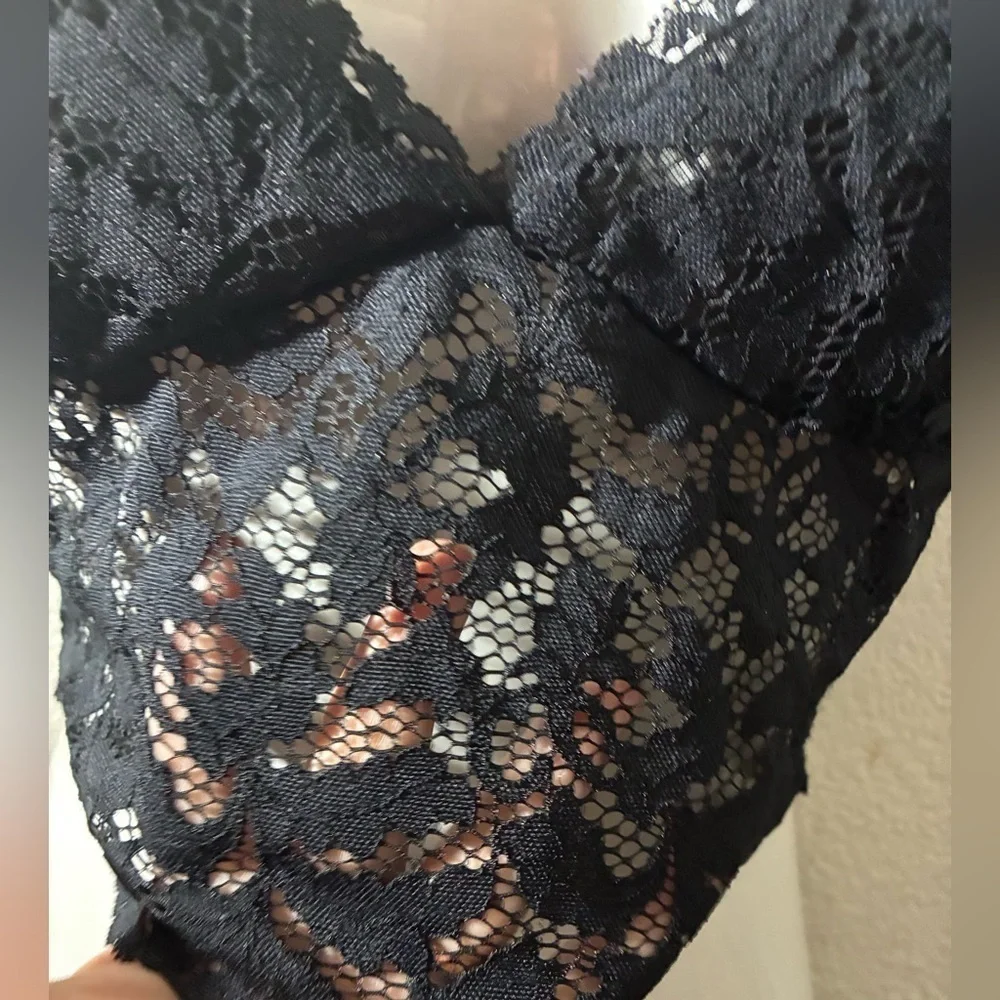 Intimately Free People Cropped Elegant Black Lace Bralette S